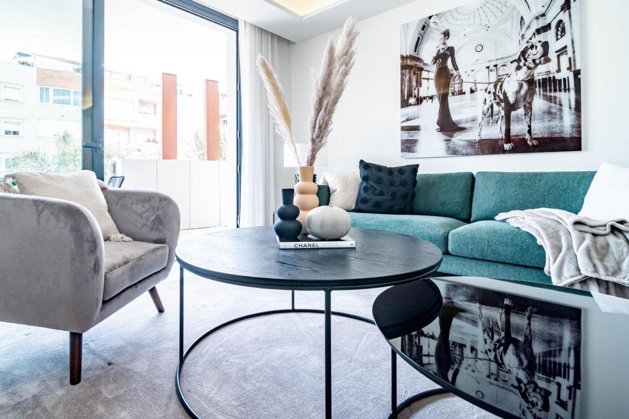 Inf32L- Modern City Apartment, Families Only Естепона Екстер'єр фото