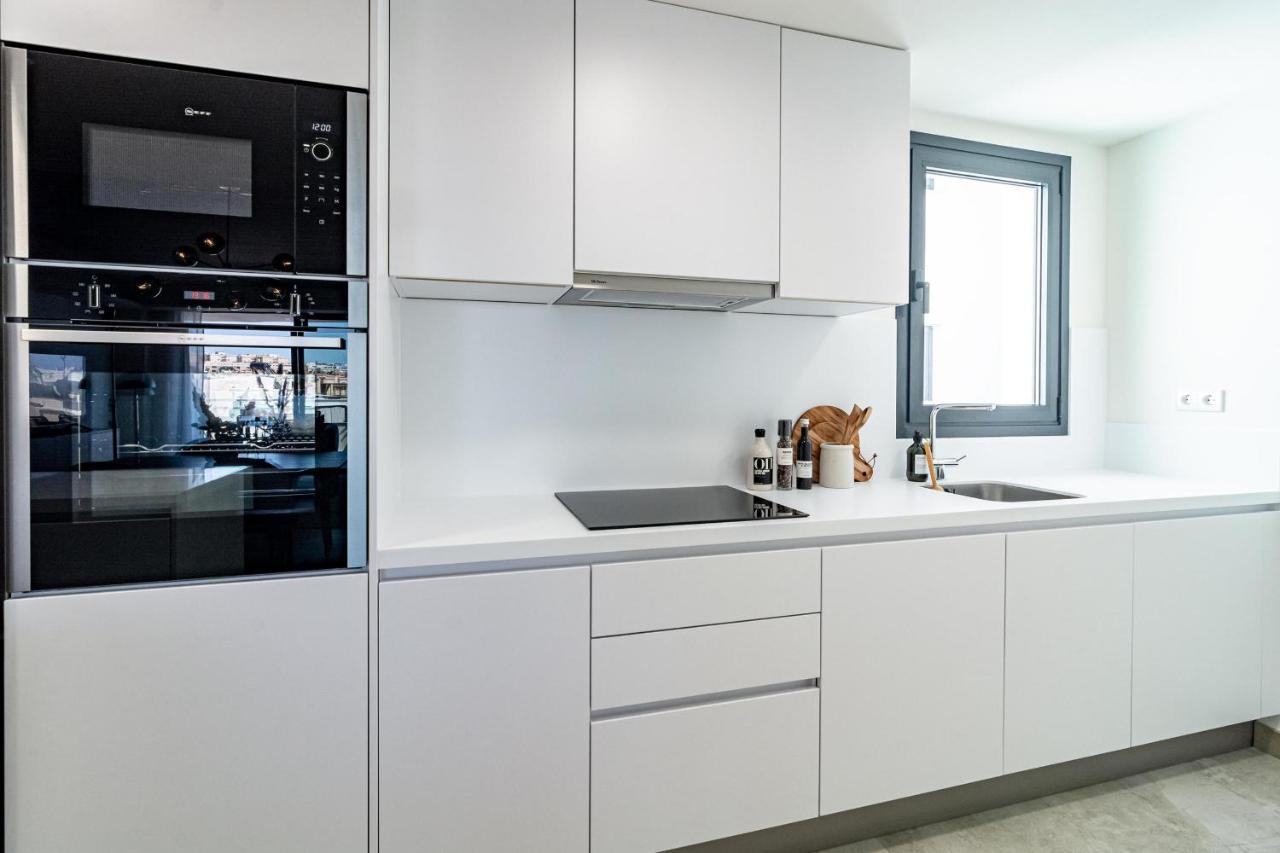 Inf32L- Modern City Apartment, Families Only Естепона Екстер'єр фото