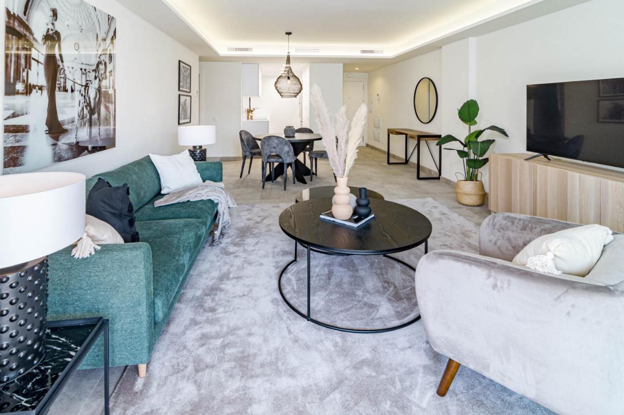 Inf32L- Modern City Apartment, Families Only Естепона Екстер'єр фото