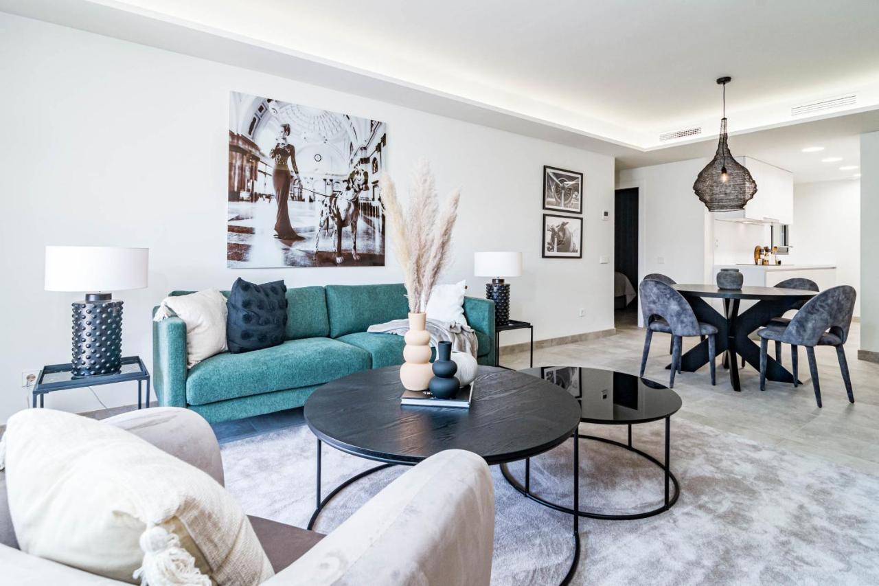 Inf32L- Modern City Apartment, Families Only Естепона Екстер'єр фото